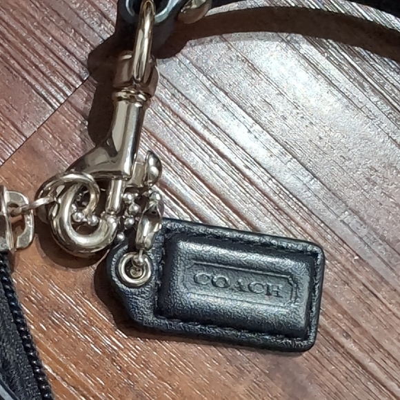 Coach Black Signature Wristlet - Picture 4 of 5